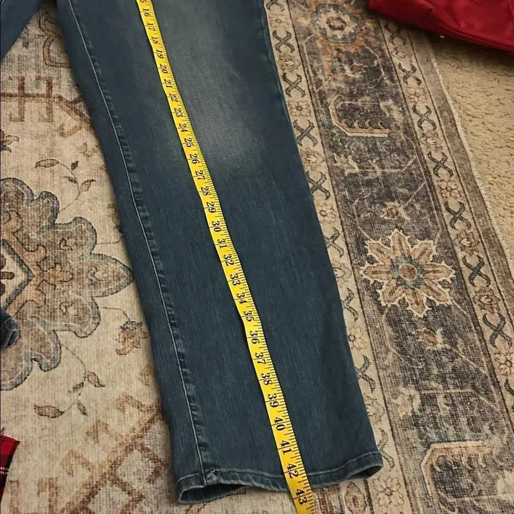 34 heritage Charisma Relaxed Straight in Mid Urban